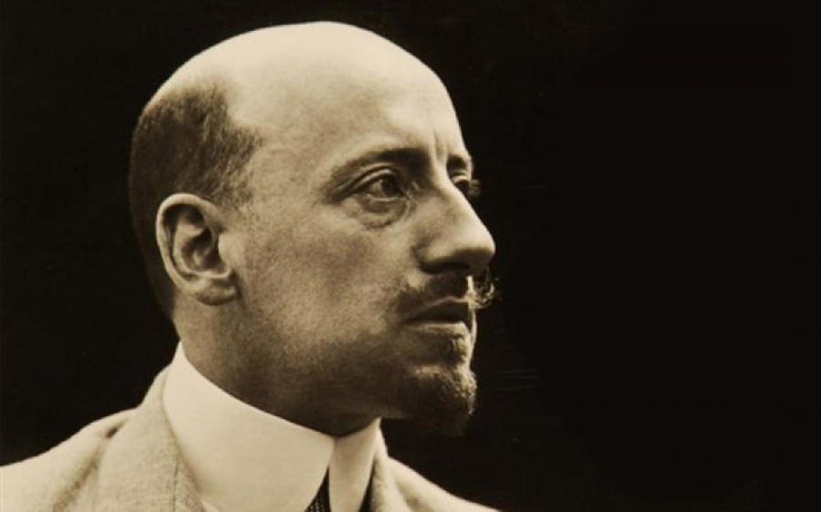 Gabriele D’Annunzio, “La pioggia nel pineto”